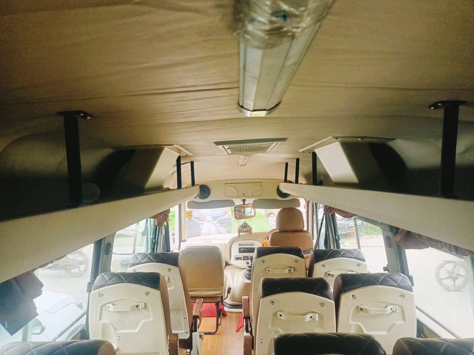 17 Seater Tempo Traveller rental in Indore — photo 4