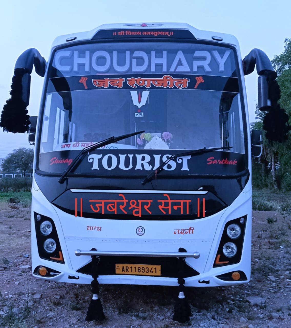 32 Seater Mini Bus rental in Indore — photo 4