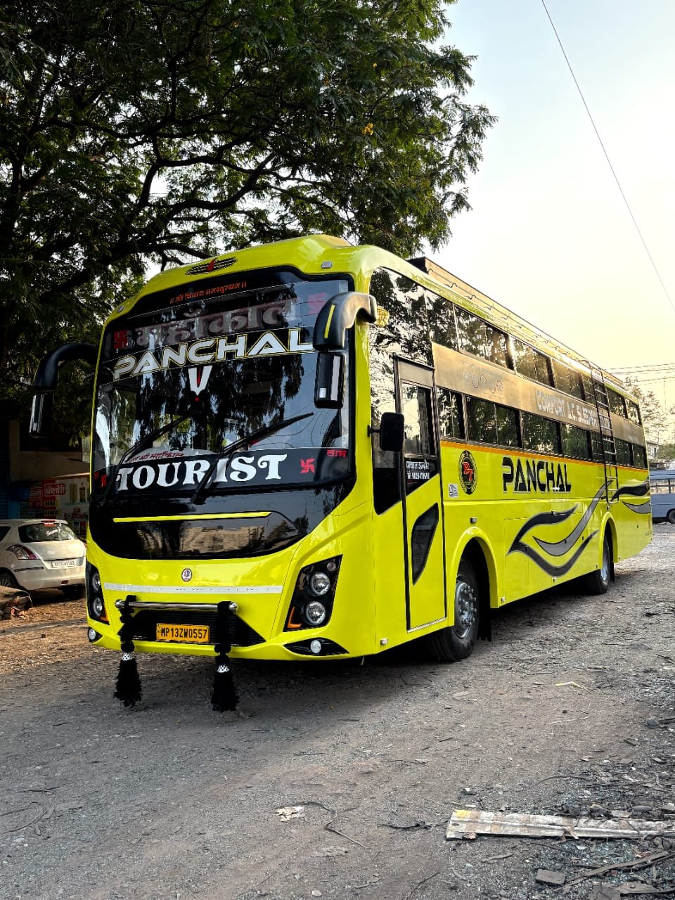 Luxury Bus rental in Indore — photo 3