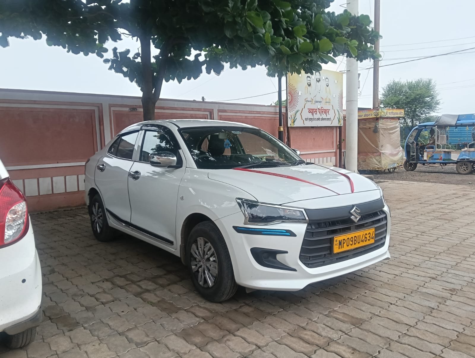 Swift Dzire rental in Indore — photo 2