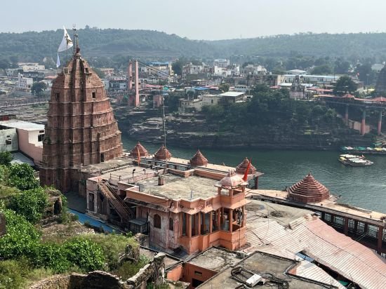 Omkareshwar Jyotirlinga tour package from Indore